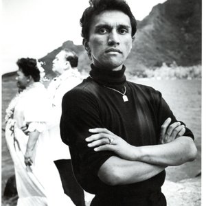 Kahala Palani 9x11 Portrait584.jpg